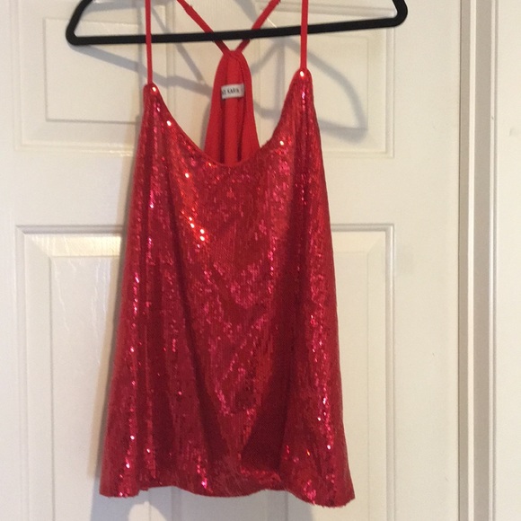 Red sequined top - Picture 3 of 5